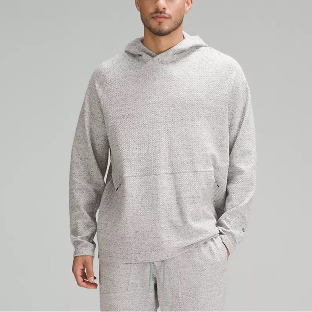 Men’s Lululemon At Ease Hoodie